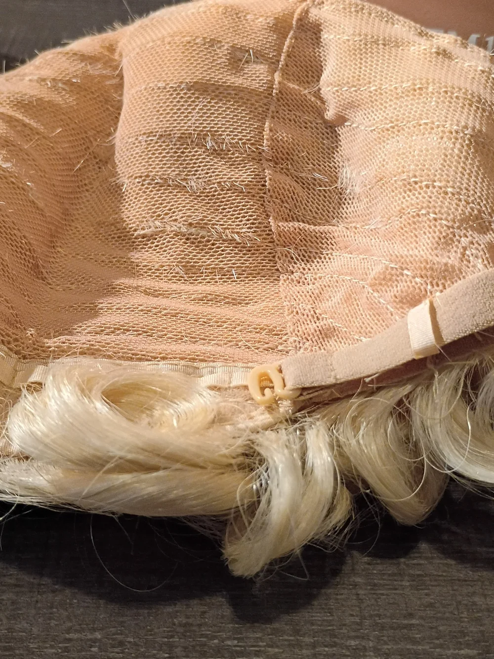Blonde Curly Clip-In Hairpiece - Natural Blonde Styling